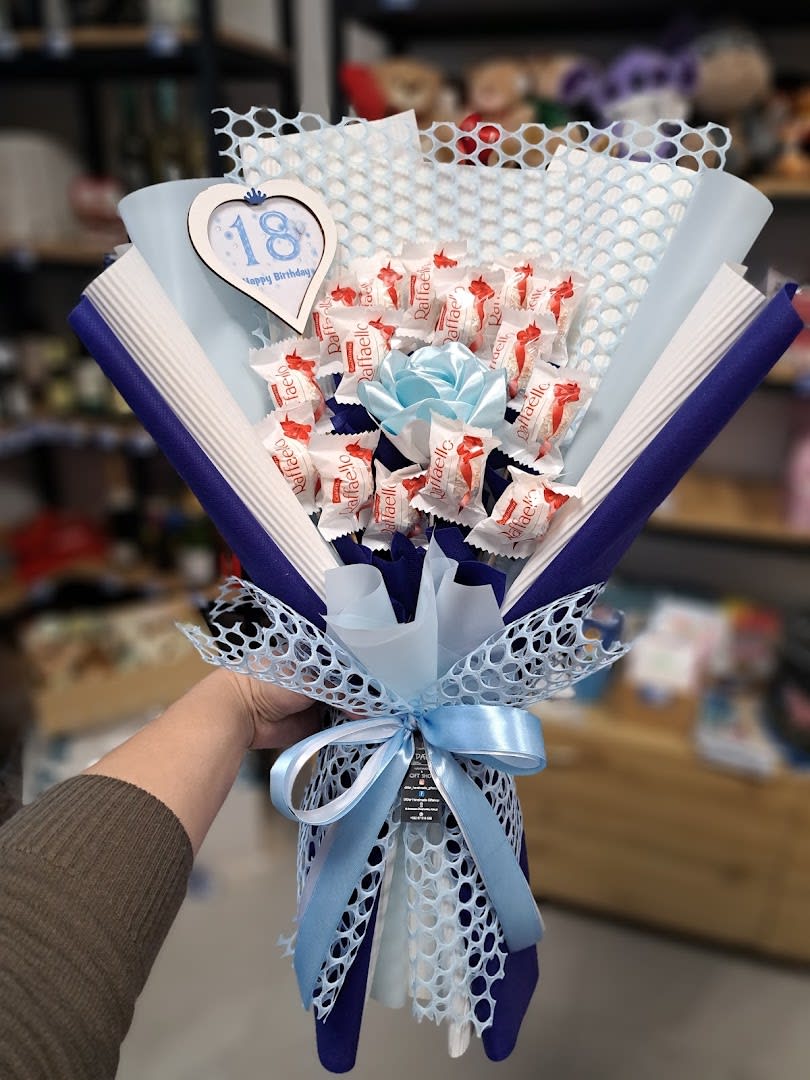 Handmade & Gift Shop photo 1