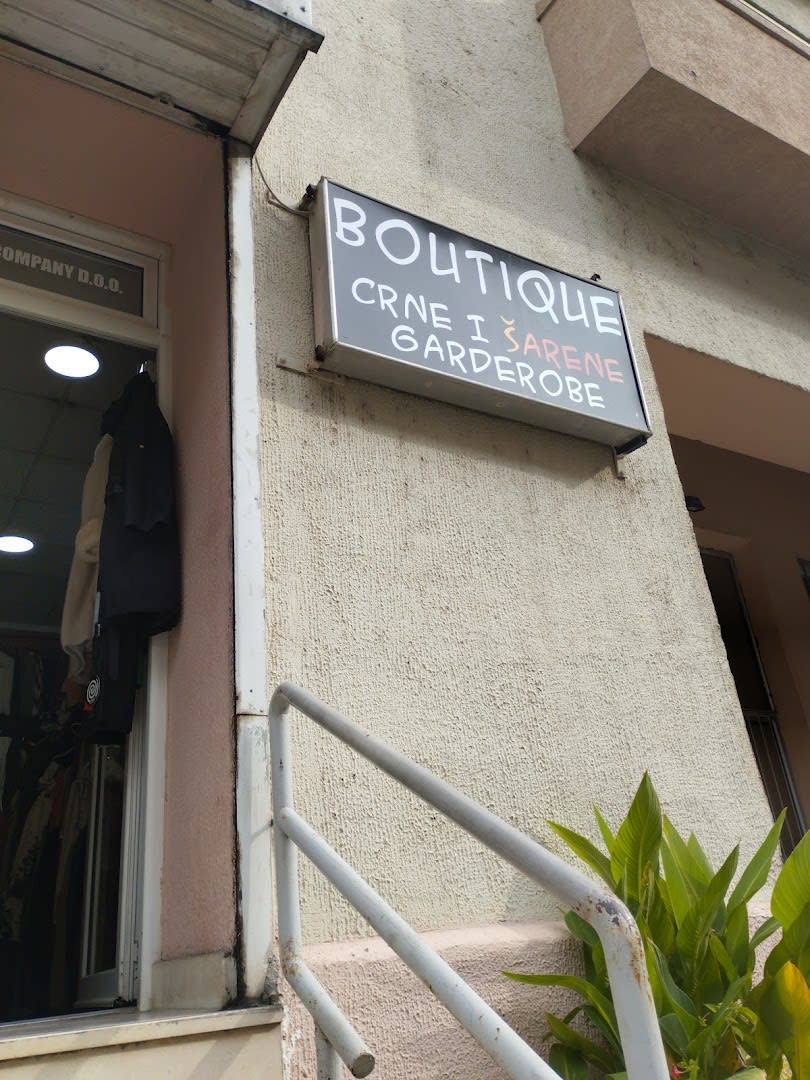 Butik Crne Garderobe photo 6