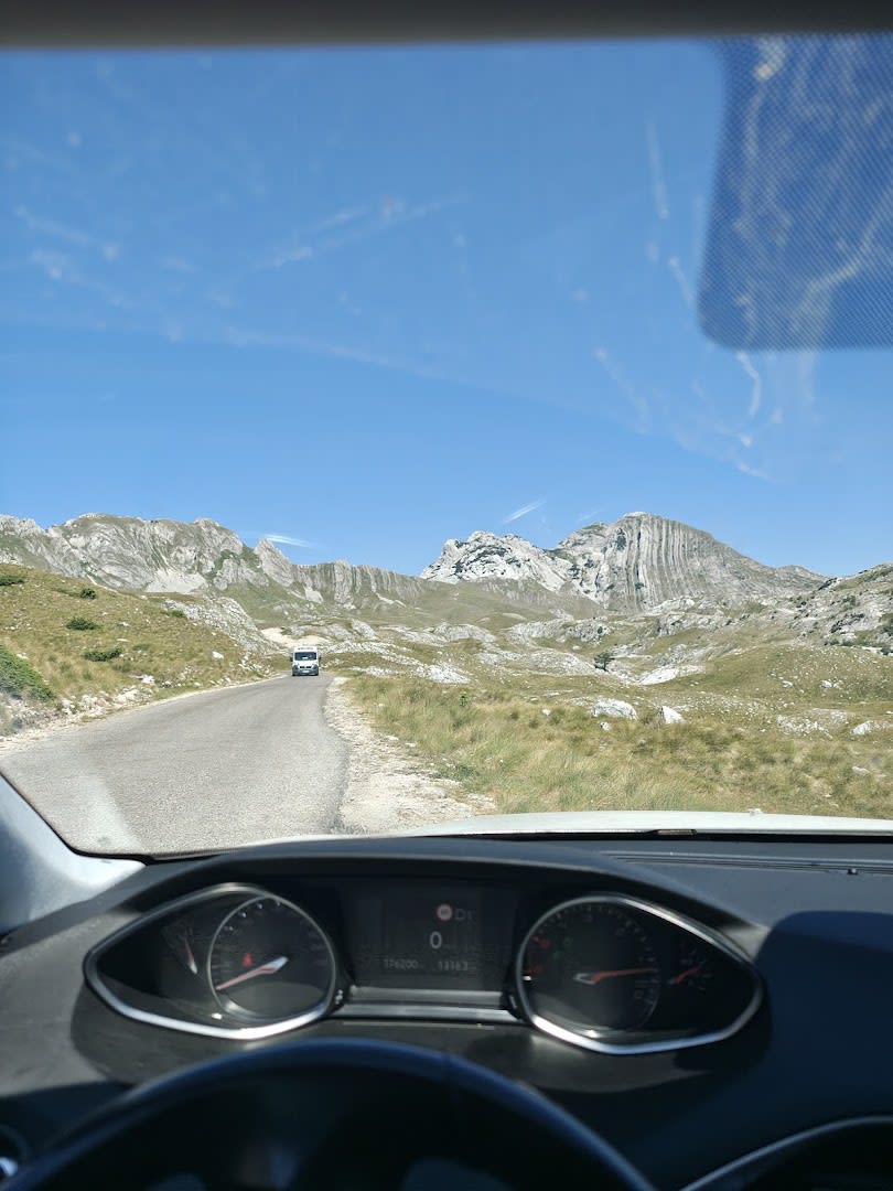 Vista Rent a Car Montenegro photo 7