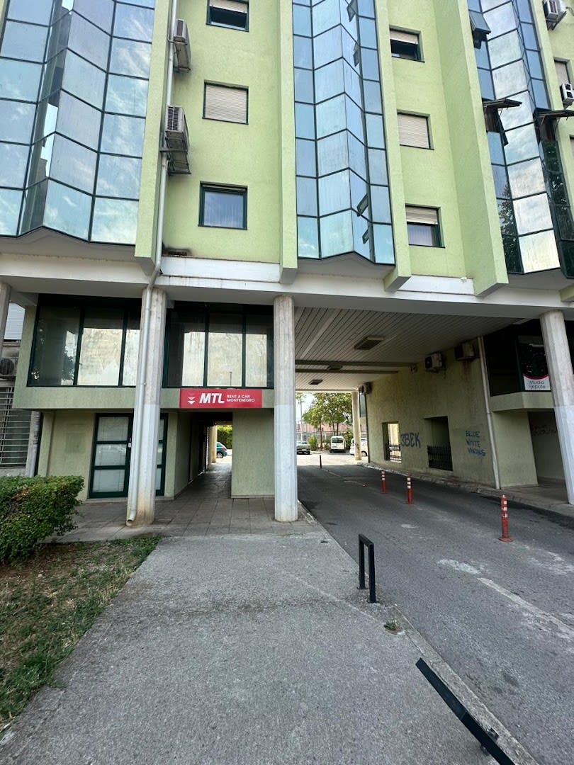 MTL Rent a Car photo 4