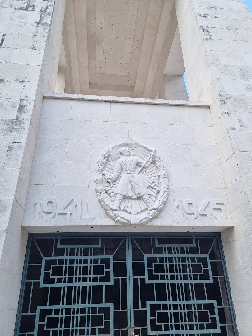 Partisan Fighter Monument photo 4