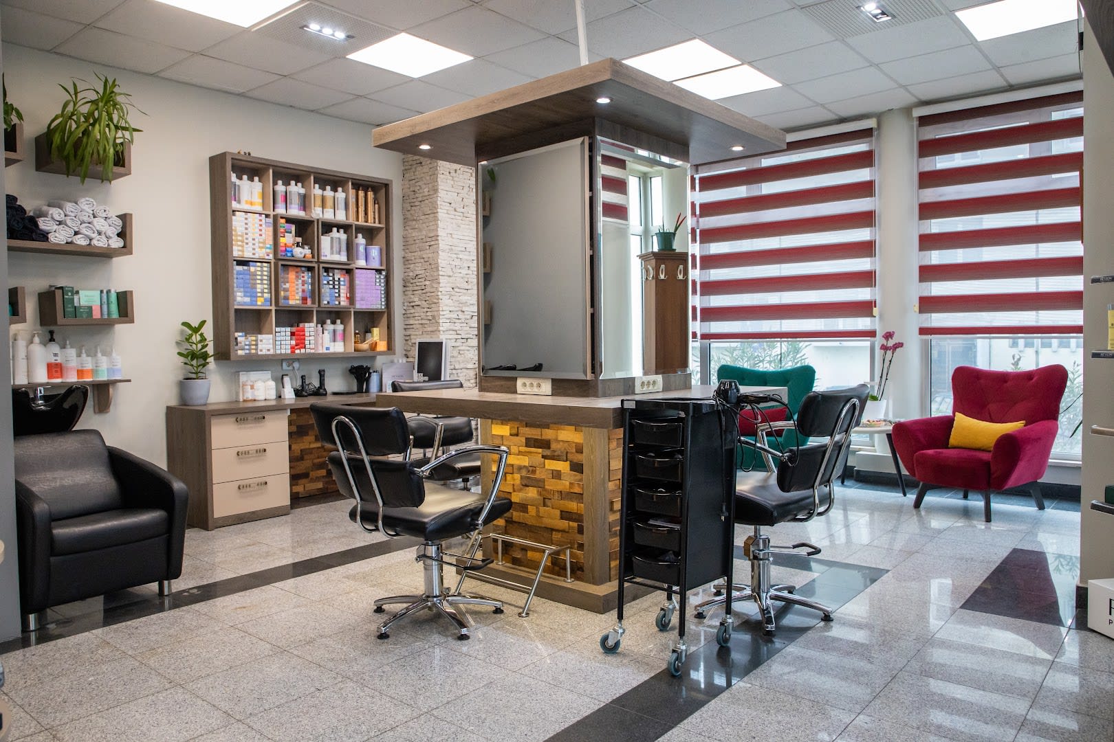 FEM Hair Studio photo 7