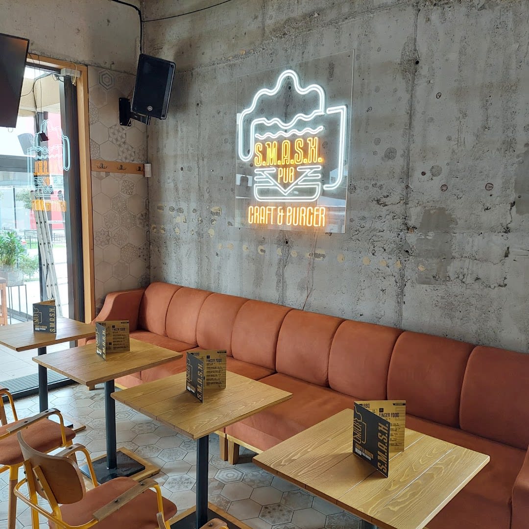 Smash Pub photo 5