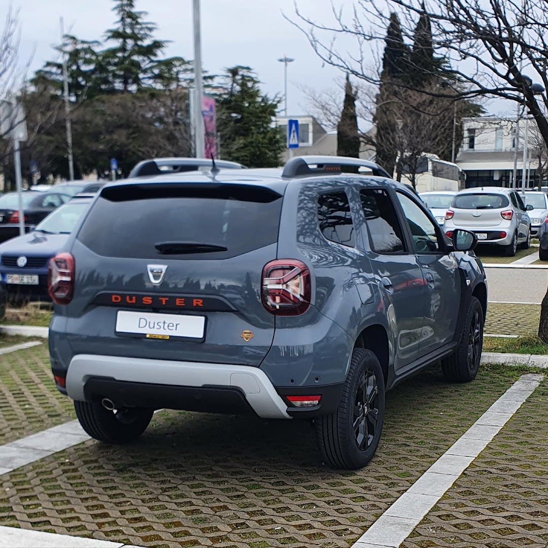 Renault Rent A Car photo 3