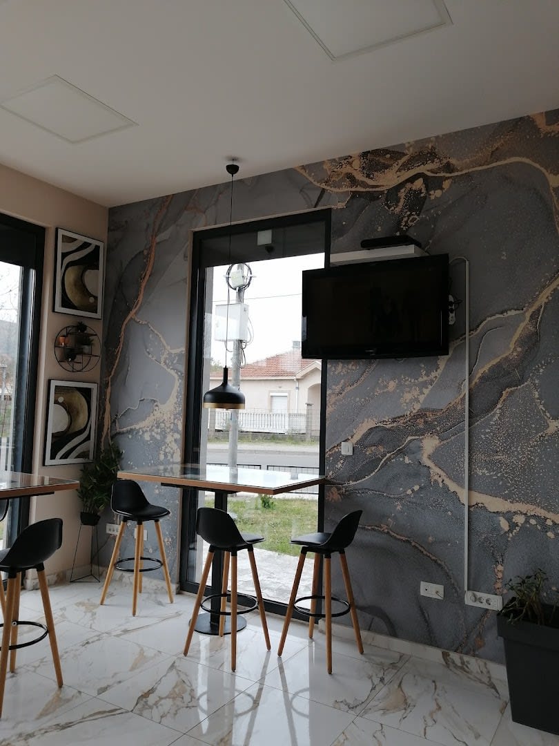 Pizzeria Basilico photo 5