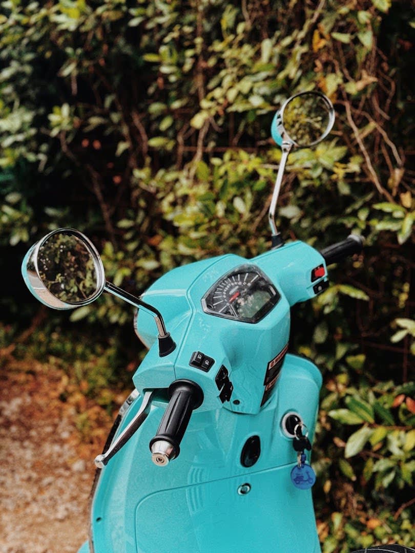 Rent a Scooter Vespa Kotor photo 4