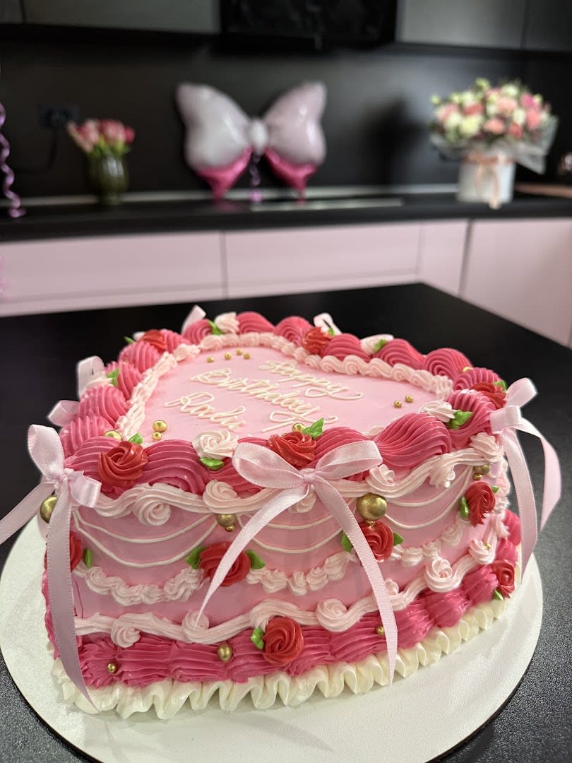 Rosen Sweets Pâtisserie photo 3