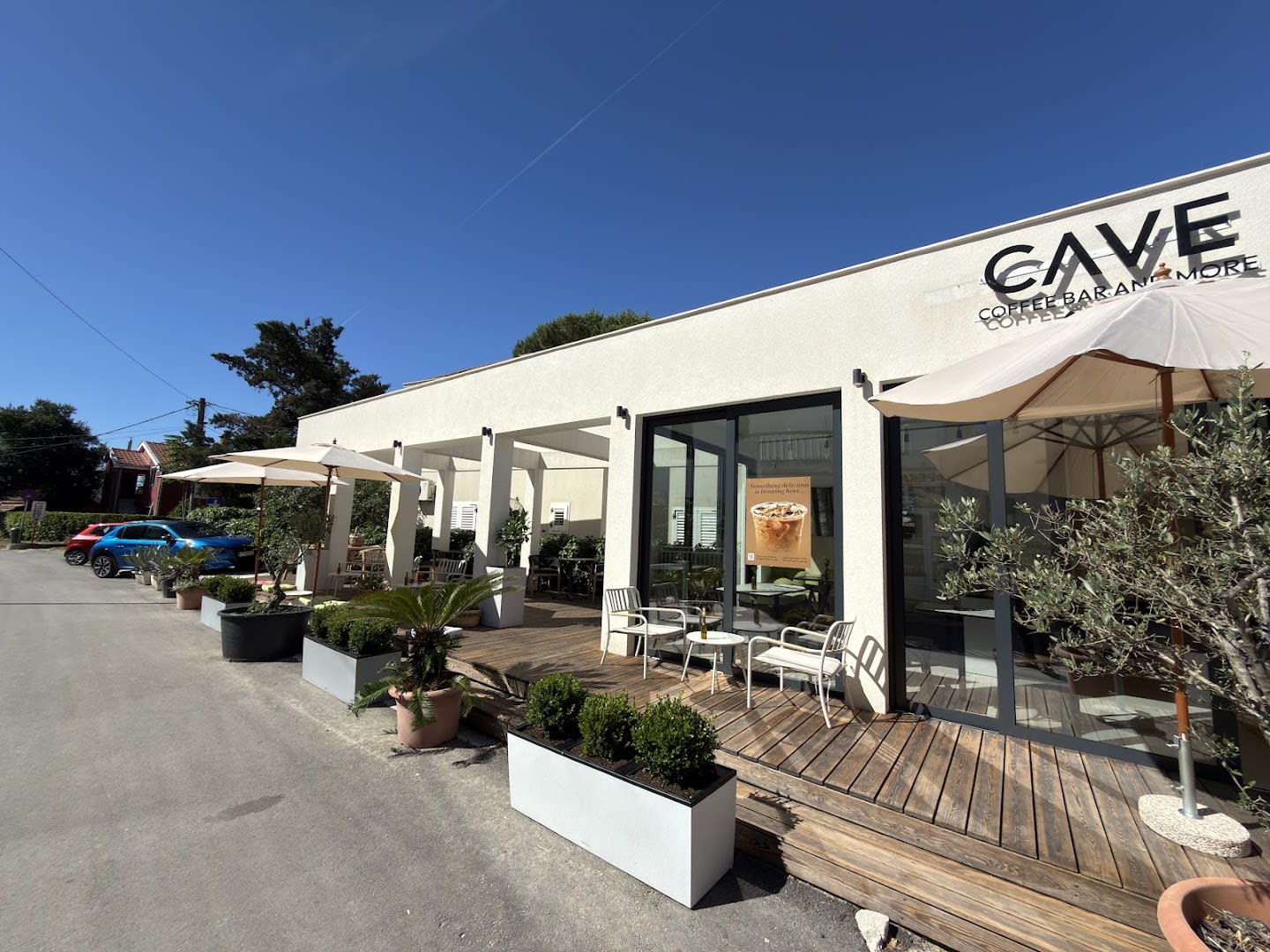 Cave Specialty Coffee & Bar photo 2