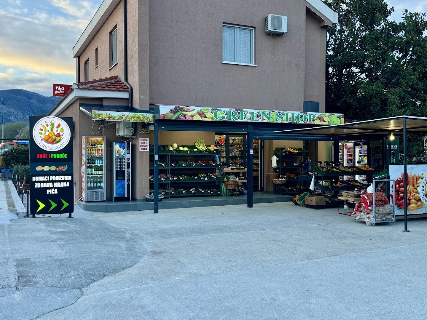 Green Shop photo 3