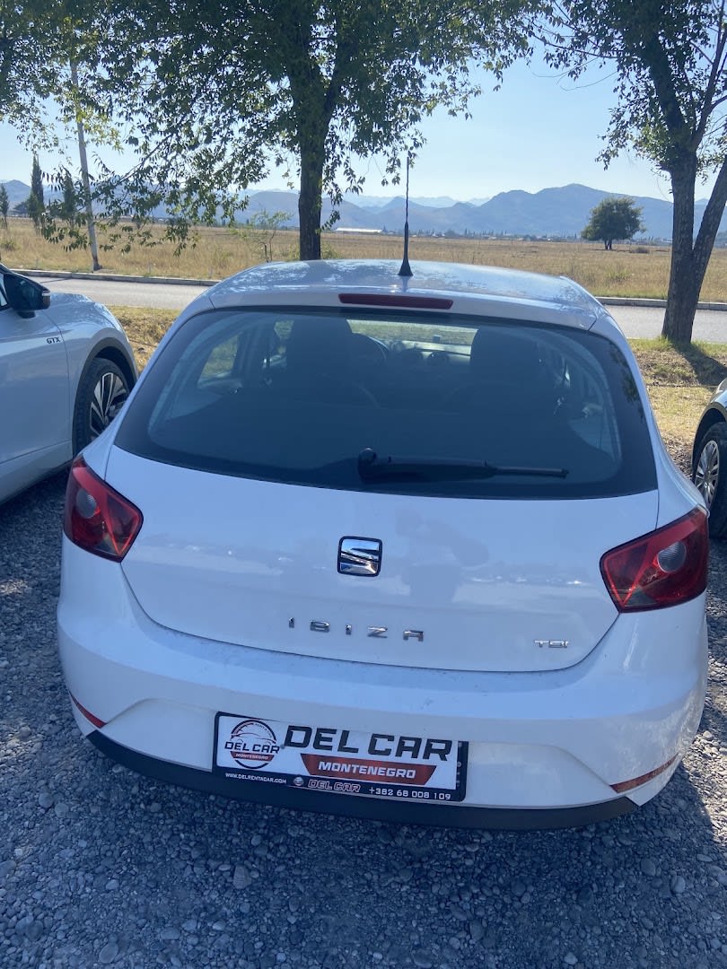 Del Rent A Car Podgorica photo 4
