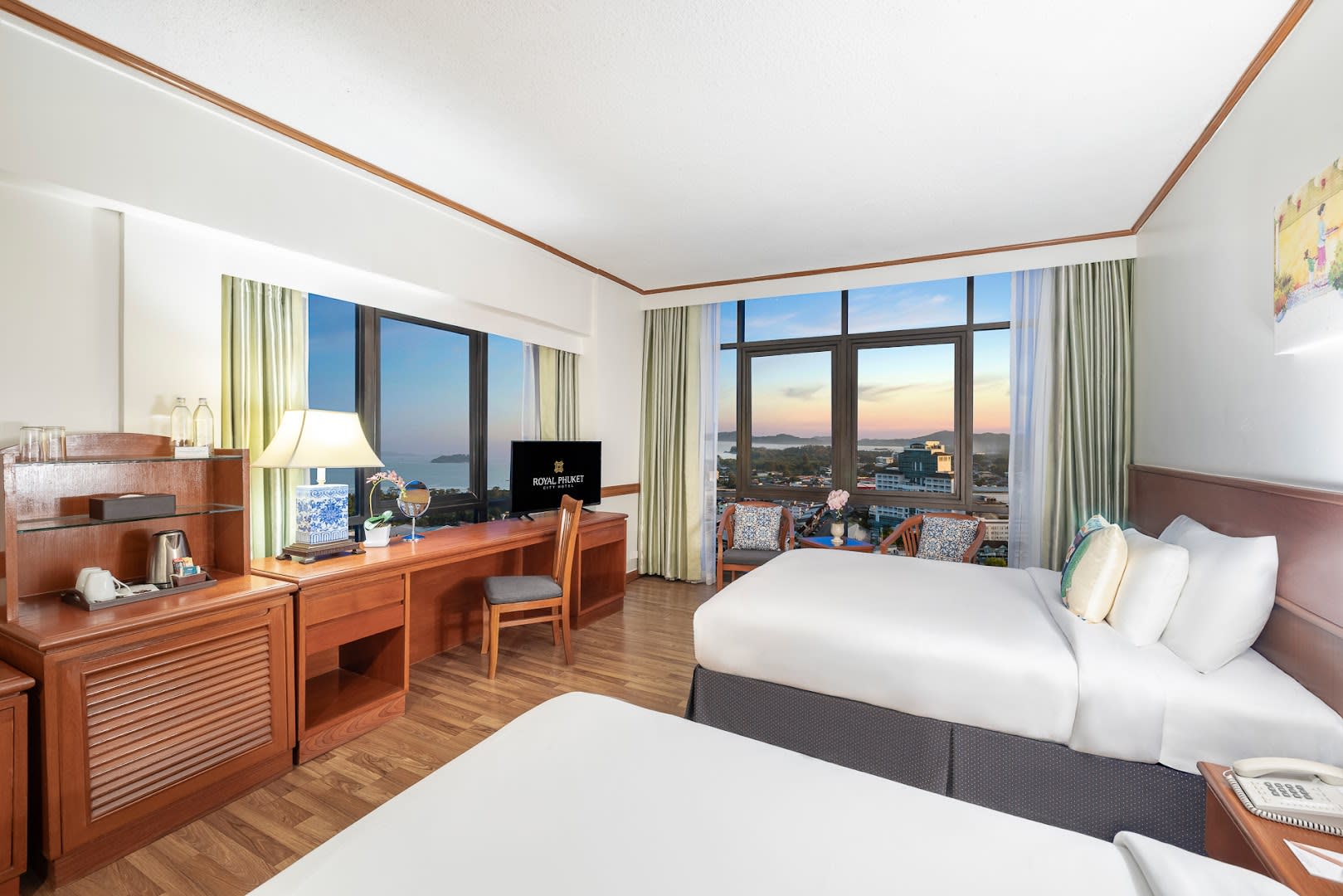 Royal Phuket City Hotel photo 2