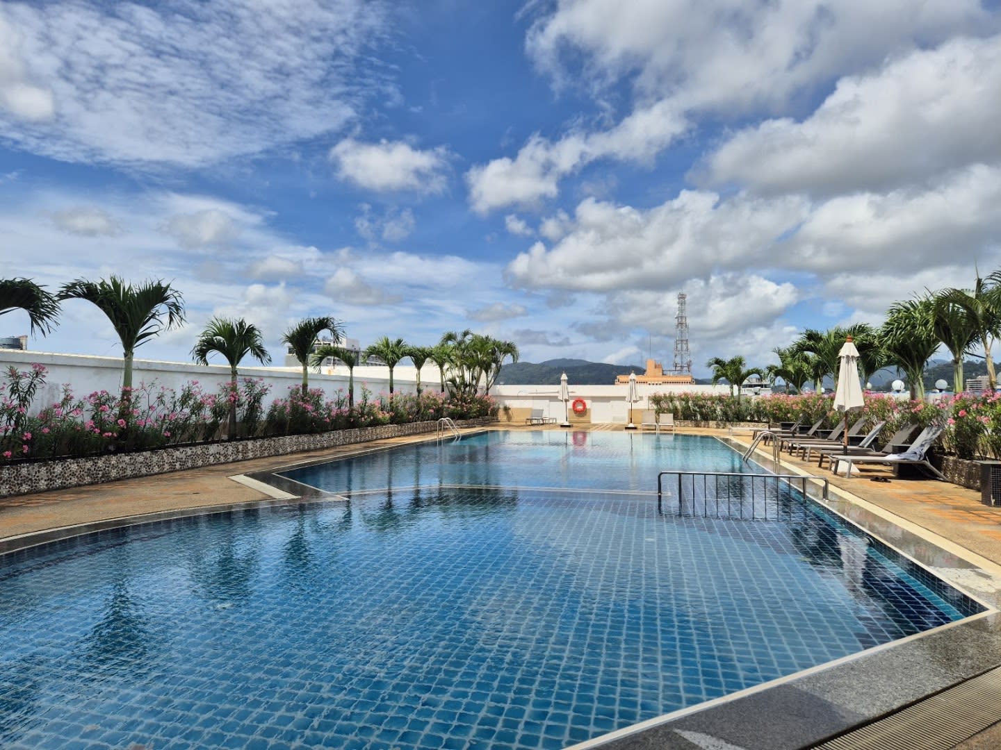 Royal Phuket City Hotel photo 3
