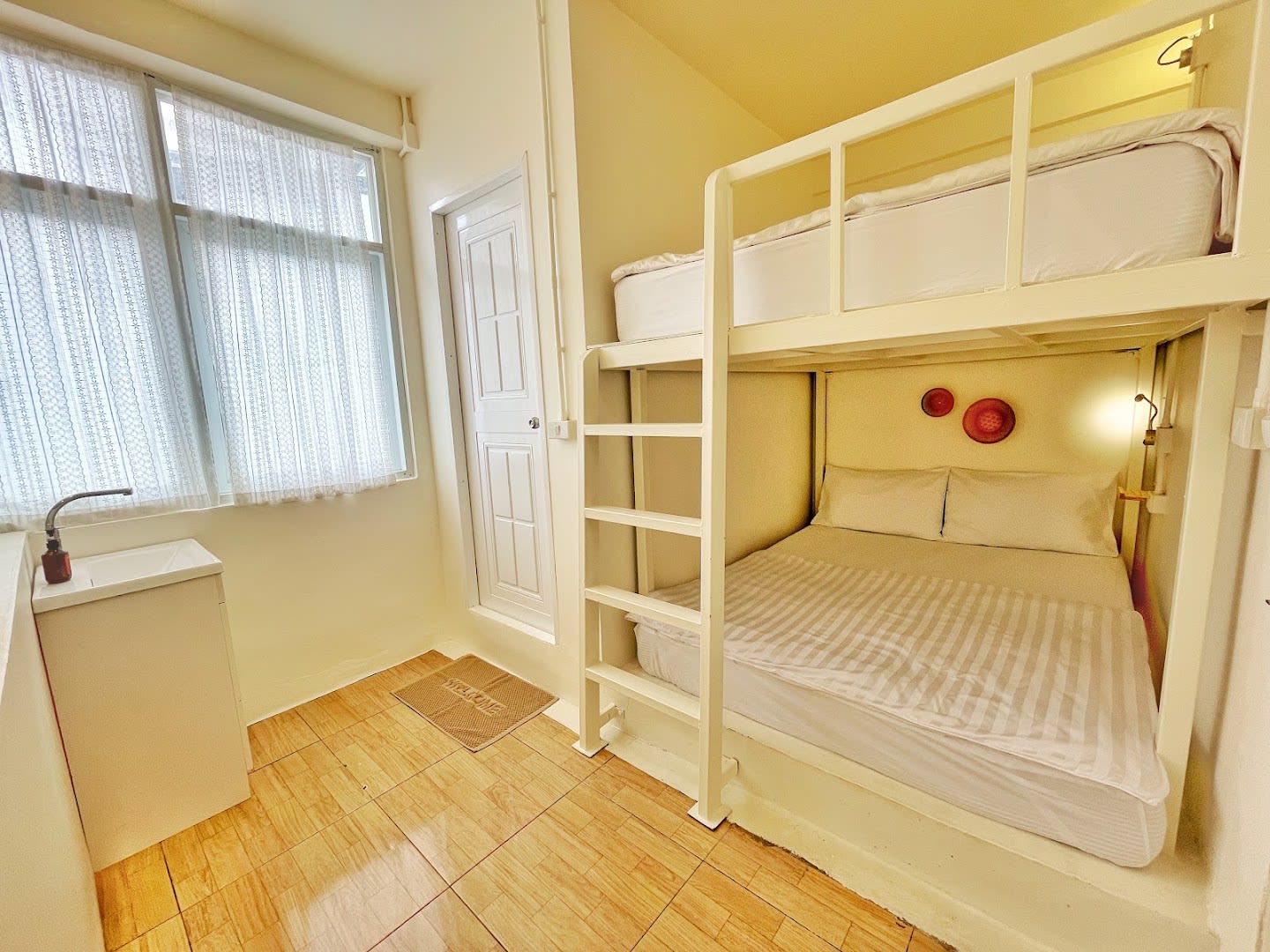 Purr Hostel photo 4