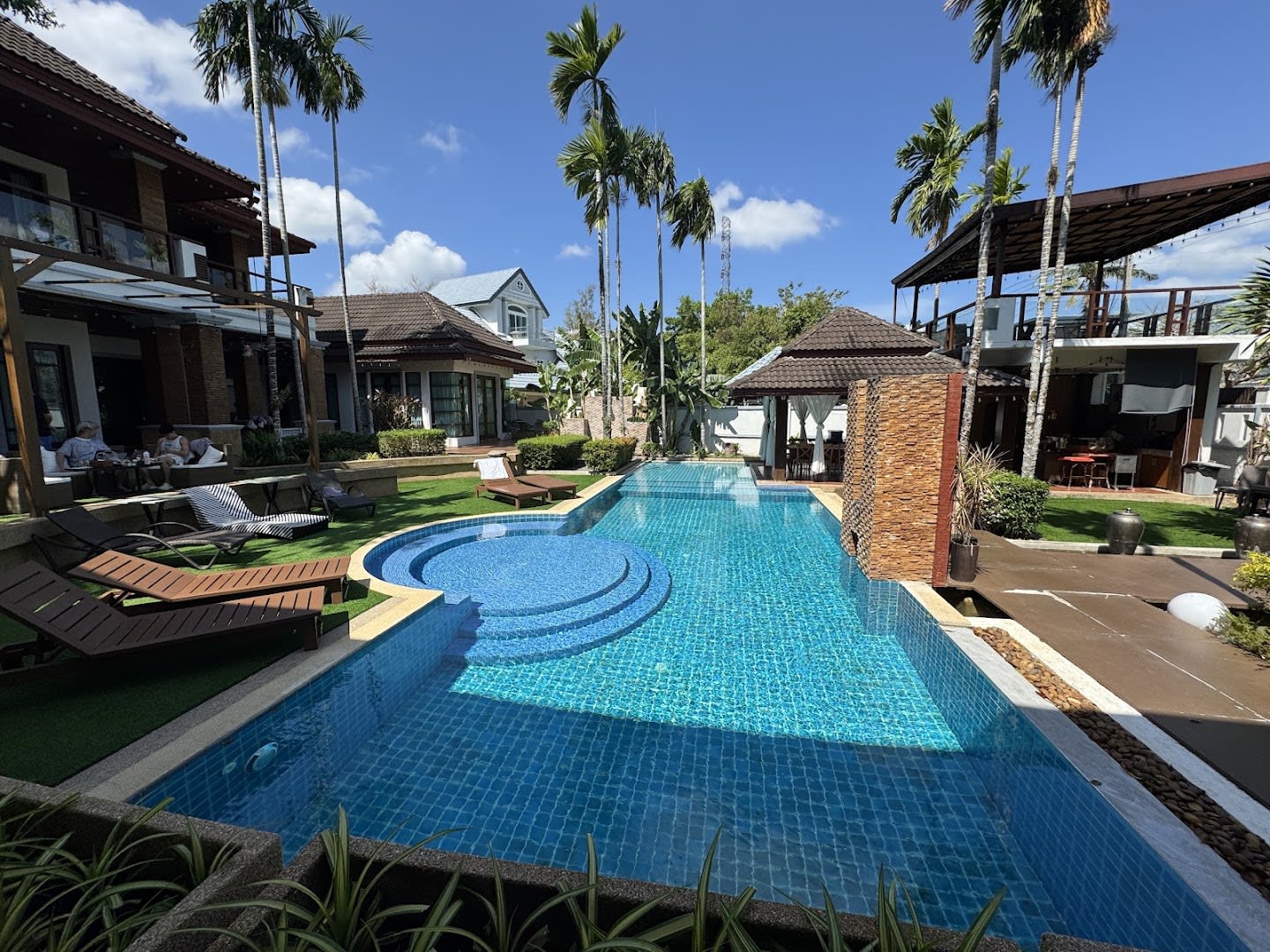 Jantra Residence photo 3