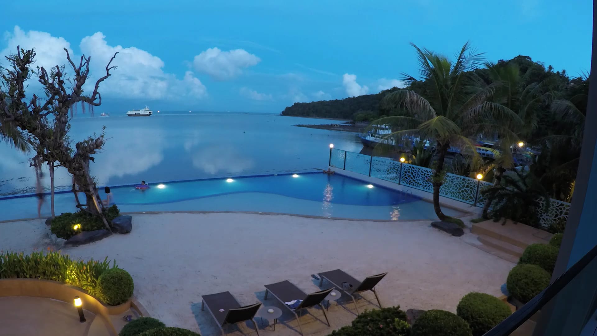 Hotel Tide Phuket photo 1