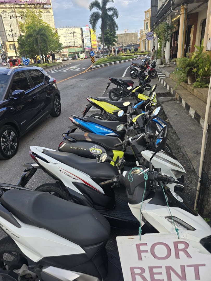 Som Motorbike Rental Phuket photo 2