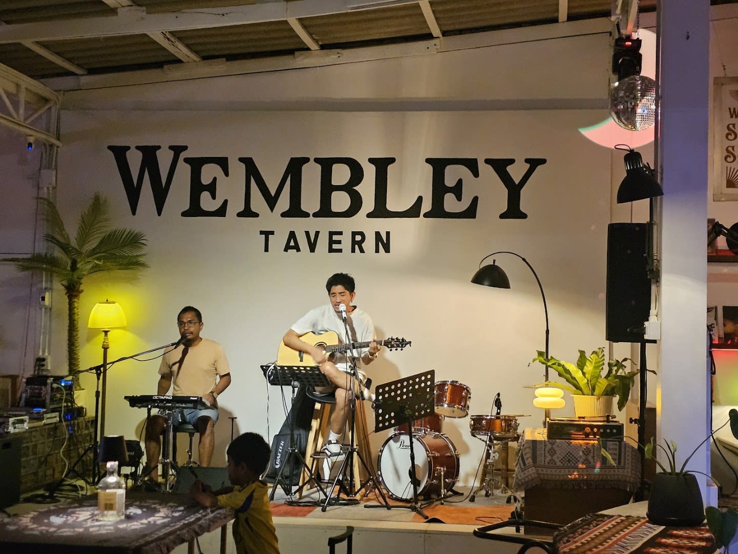Wembley Tavern Phuket photo 4