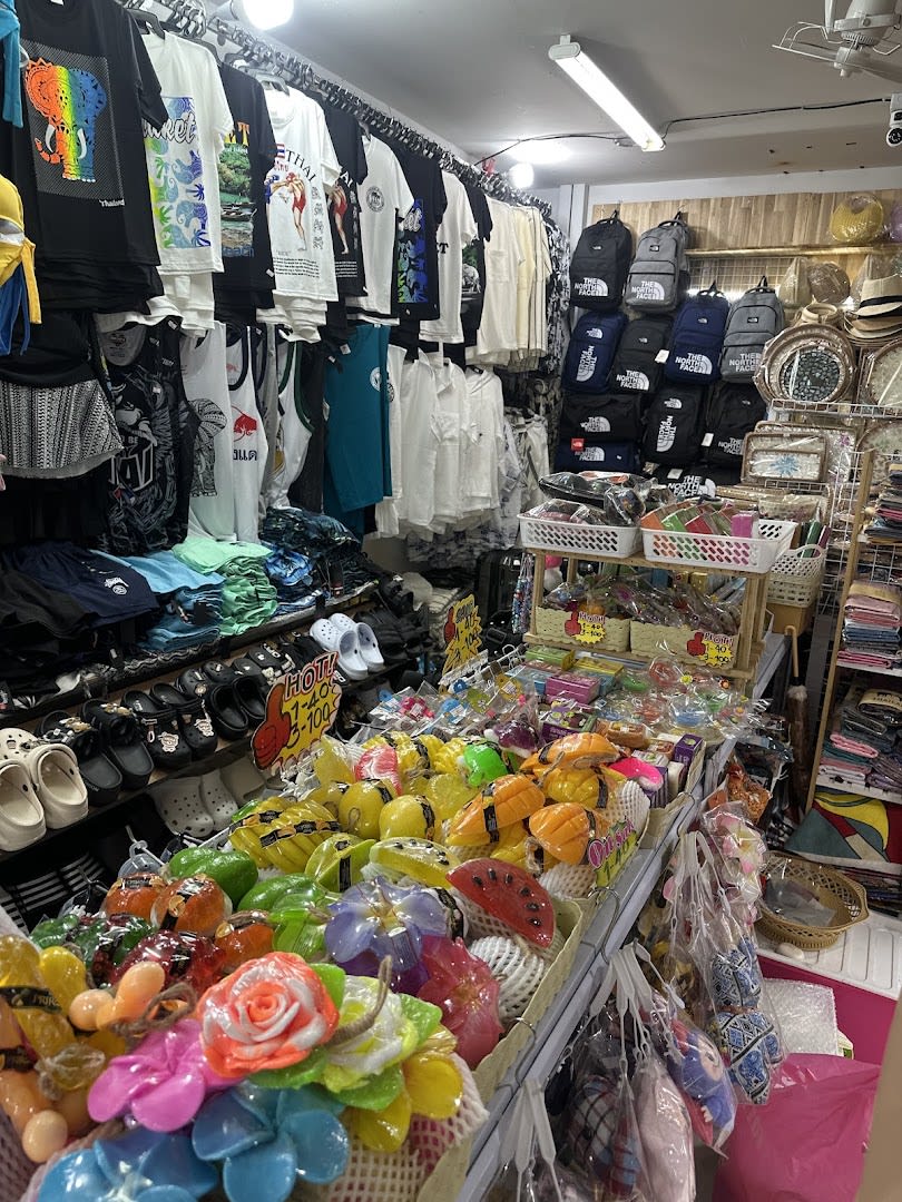 Moon Crafts Gift Shop photo 2
