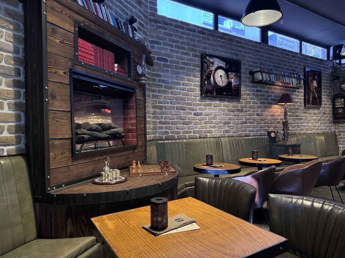 Mr Foster Bar photo 2