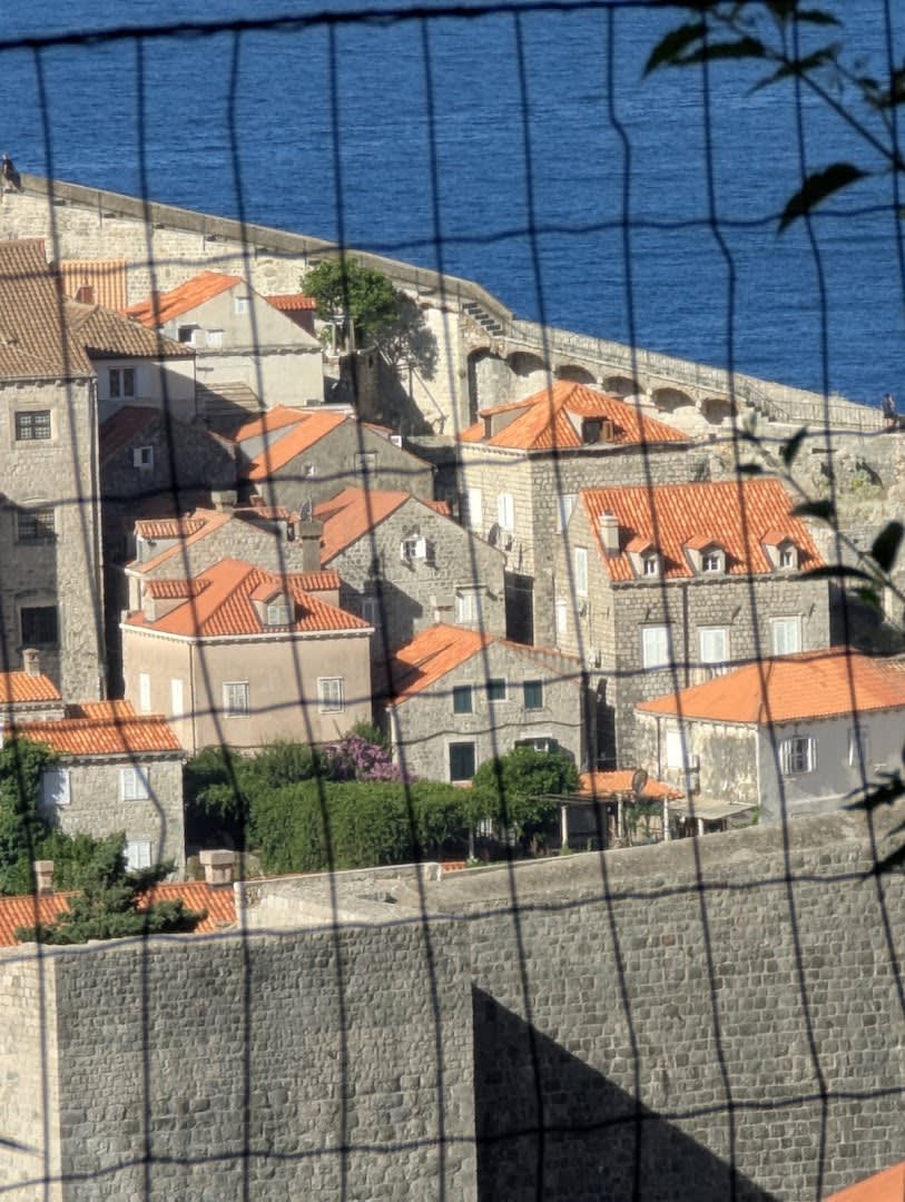 Chill Out Old Town & Seaview Apartments photo 4