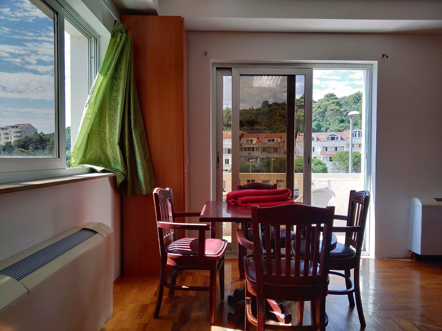 Cocoon Hostel photo 4