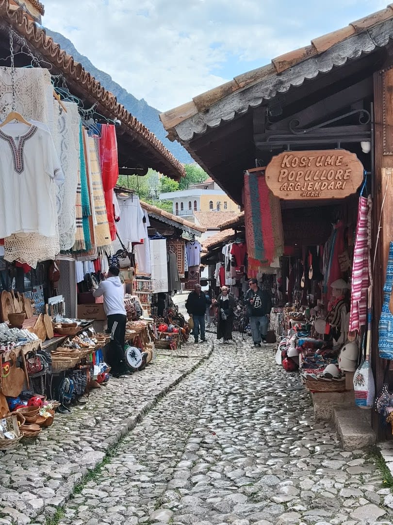 Show Me Albania photo 1