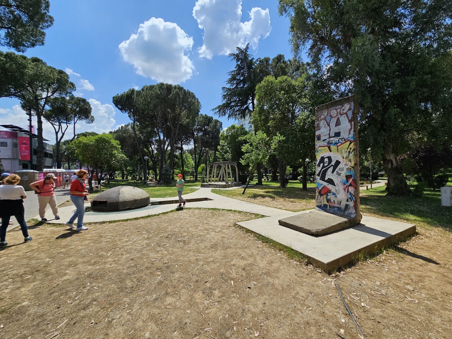 Tour Tirana photo 2