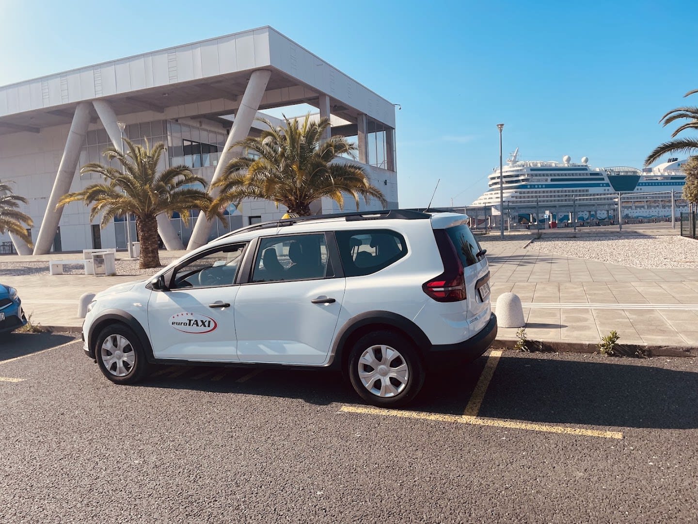 Eurotaxi photo 4