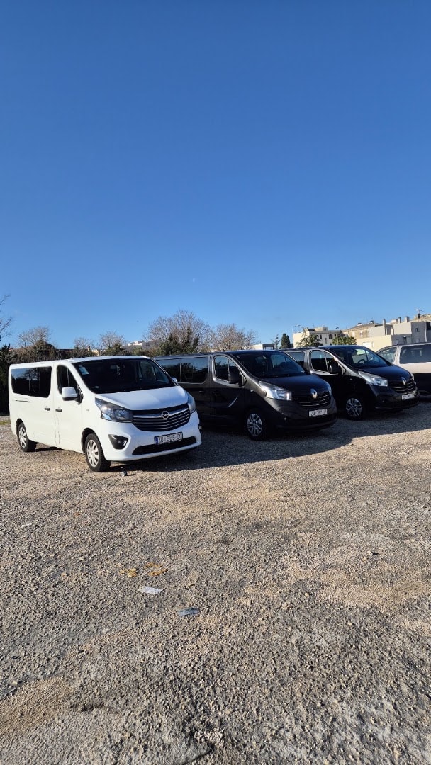 Taxi&Transfers Sofia photo 2