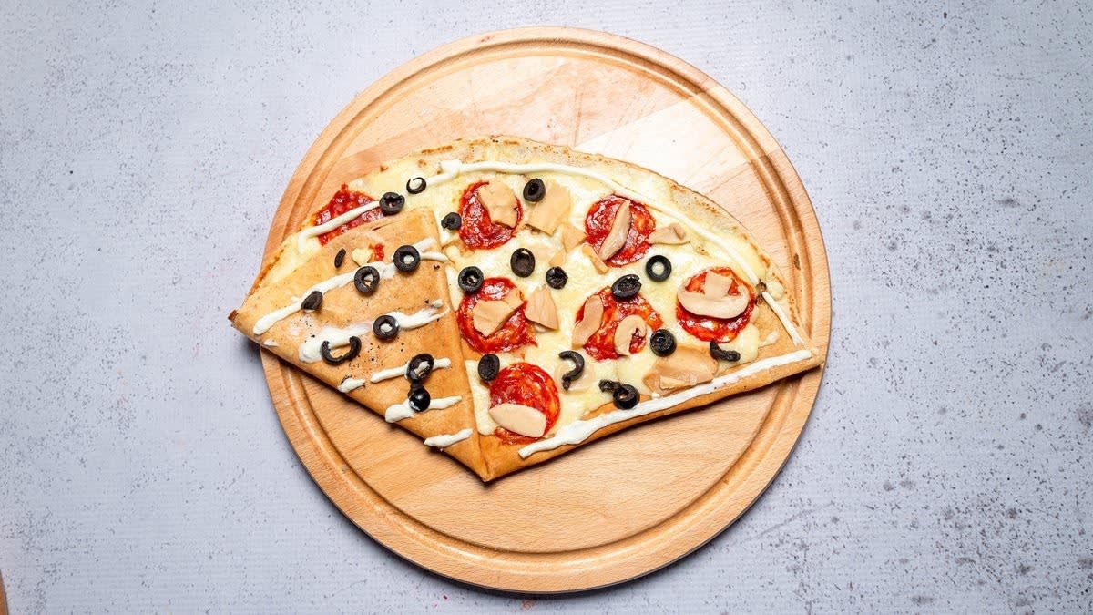 Pizza Tomato Tirana photo 4