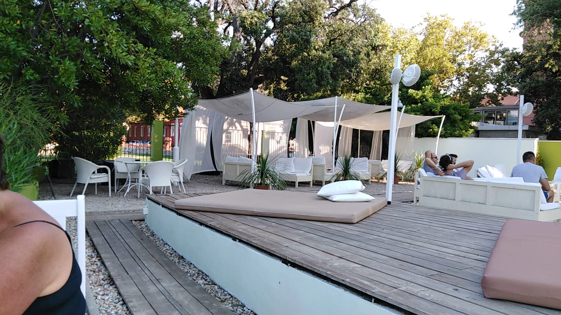 The Garden Lounge photo 1