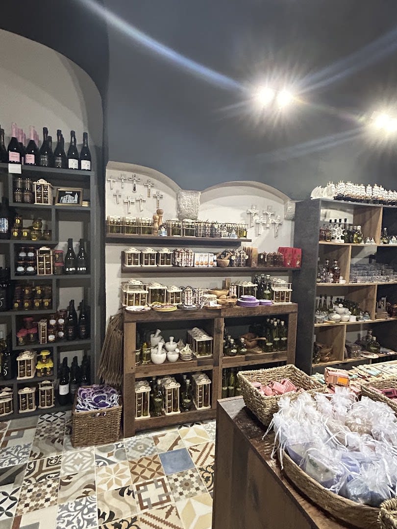 Natur Croatia Souvenir Shop photo 1