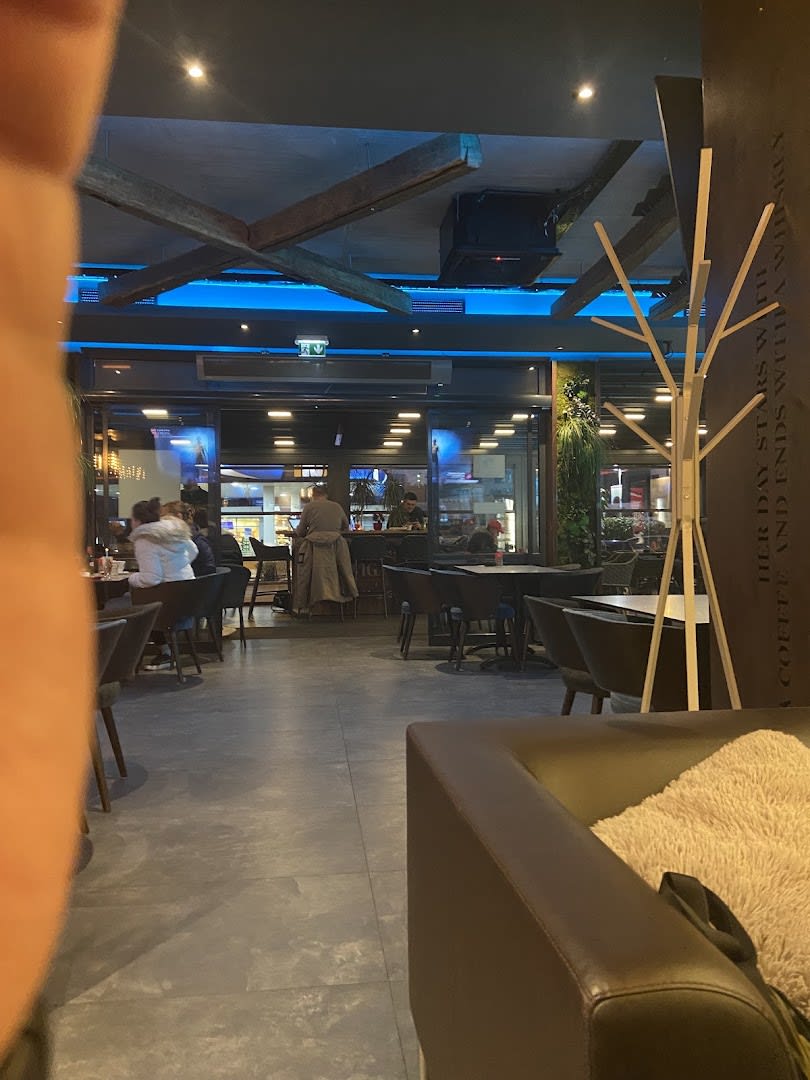 Twiga Lounge Bar photo 3