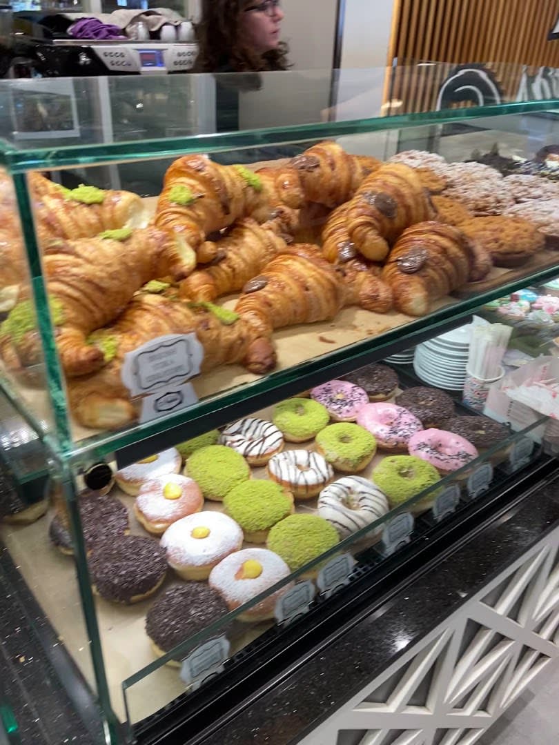 Nefeli Pastry Shop photo 1