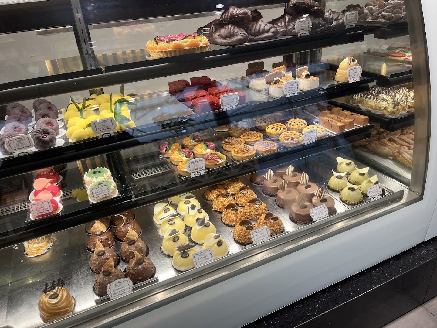 Nefeli Pastry Shop photo 4