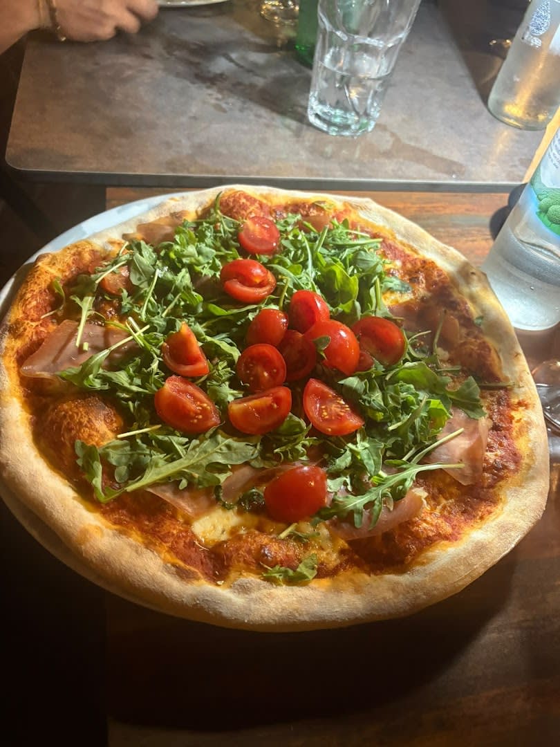 Pizzara photo 3