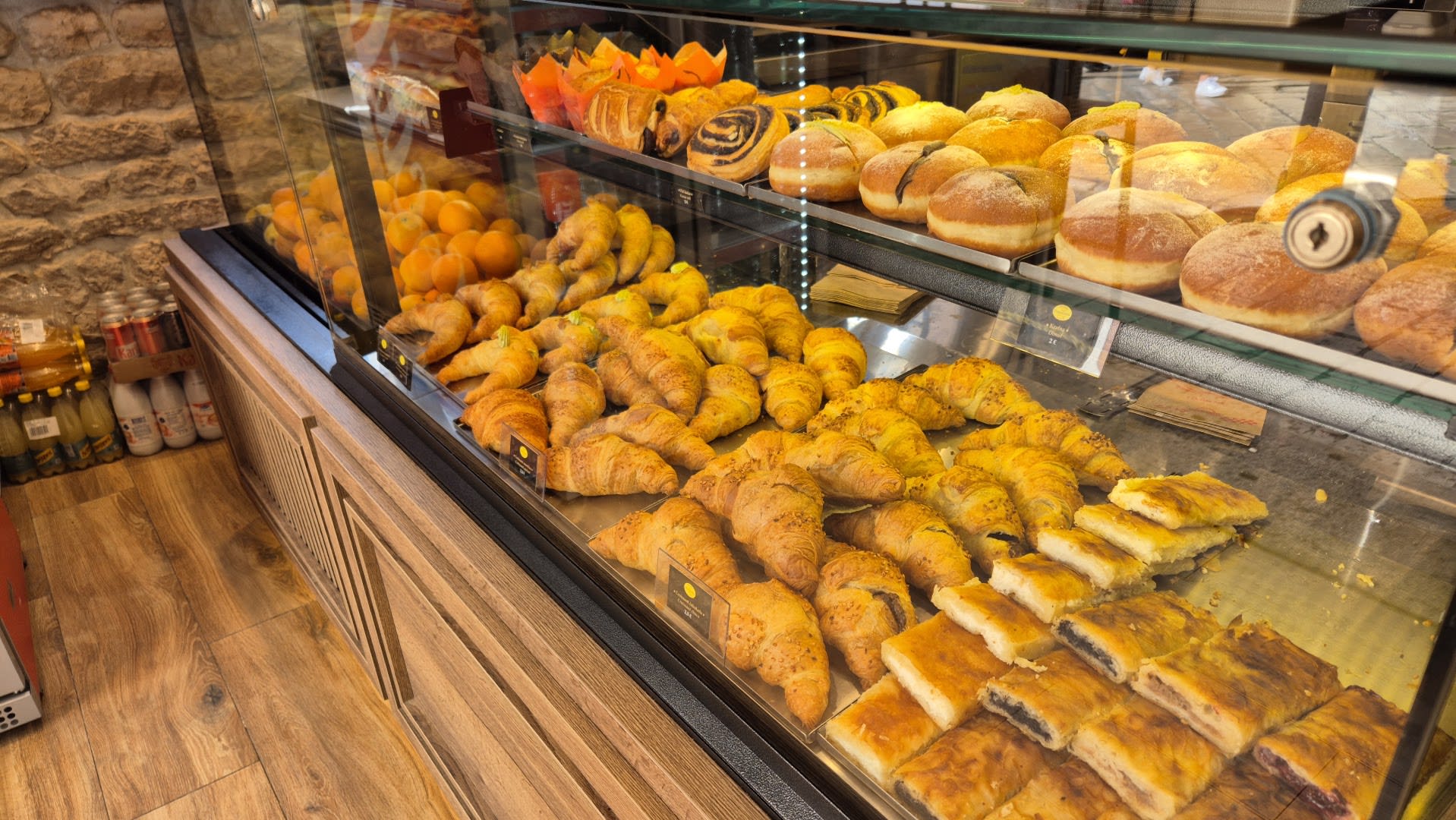 Bakery Caffe Dalmatinka photo 2