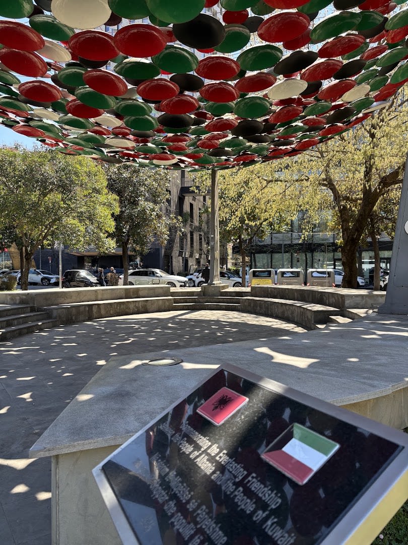 Friendship Monument photo 2