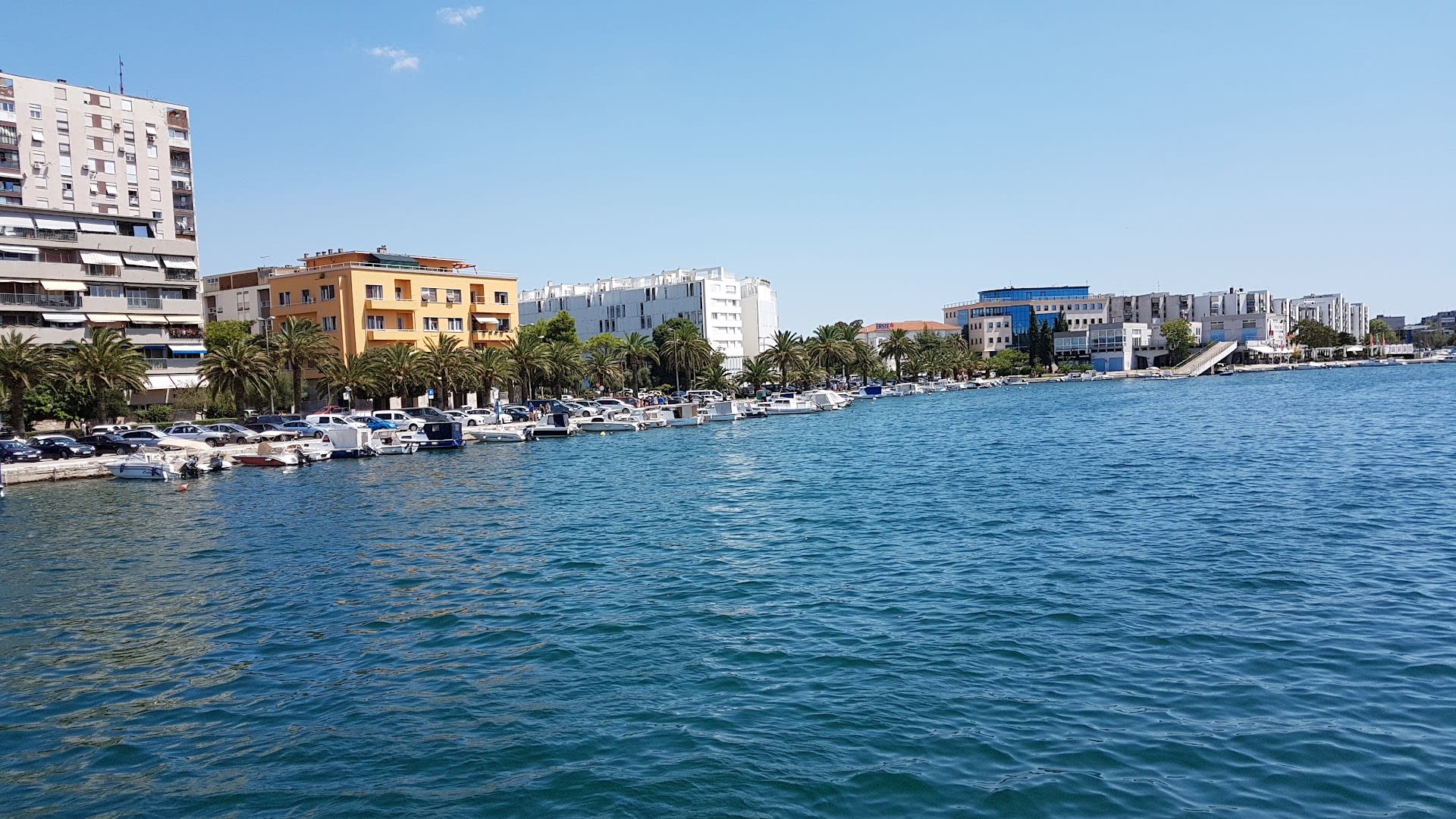Harbour Quay Parking photo 3