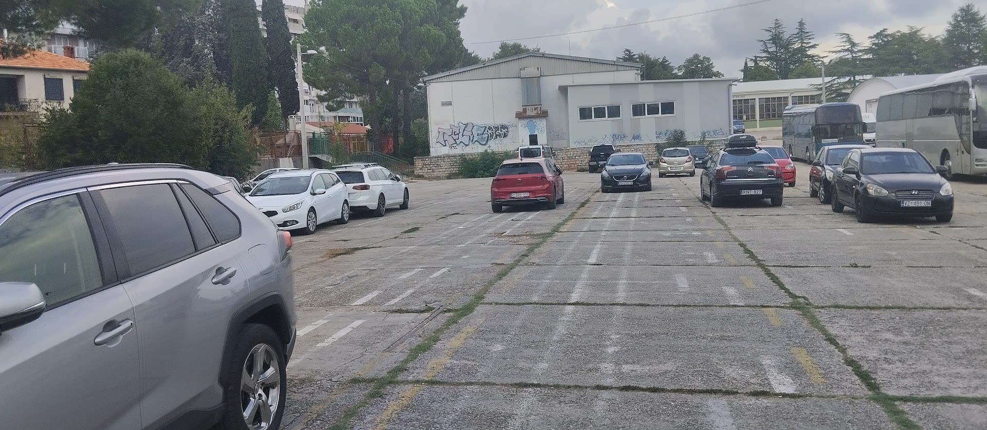 Parking Lot Put Murata photo 4