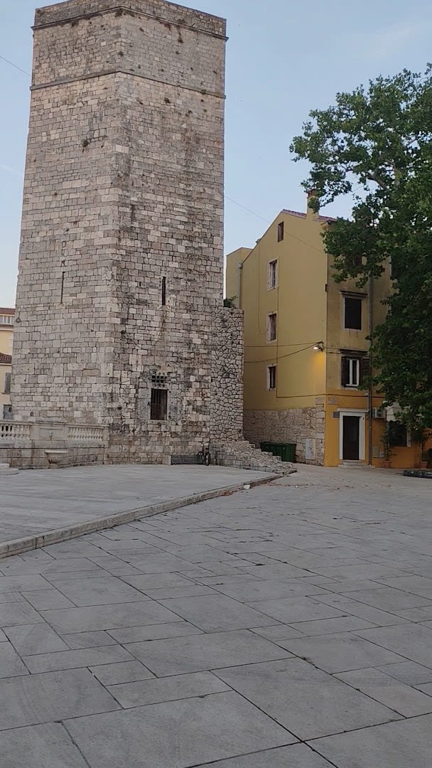 The Five Wells Square photo 1
