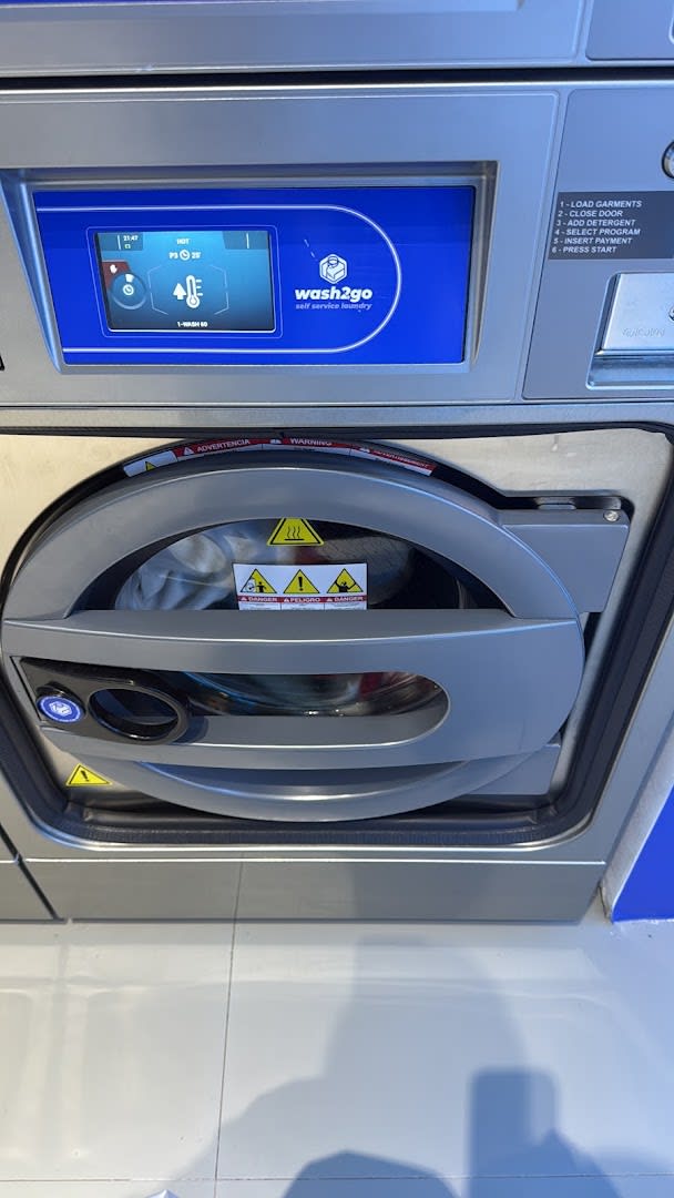 Wash2Go Self-Service Laundry photo 3