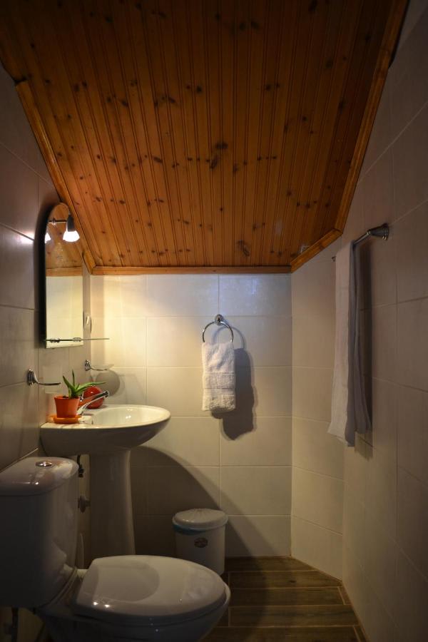 Tirana Central Guesthouse photo 2