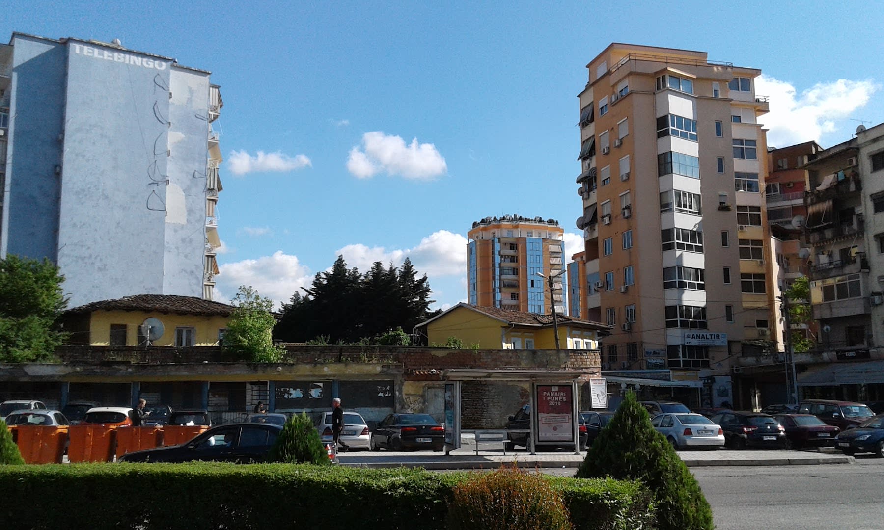 Avni Rustemi Square Car Park photo 4