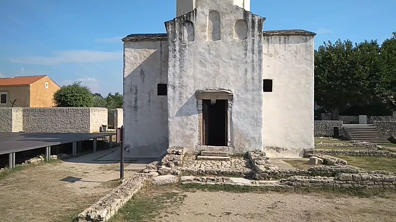 Church of the Holy Cross photo 1