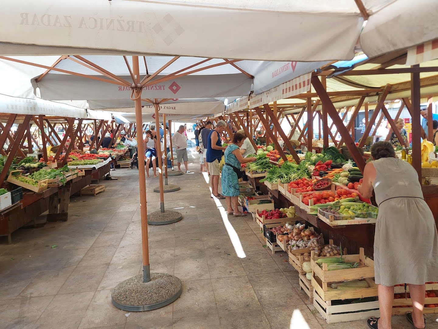 Zadar Market photo 2