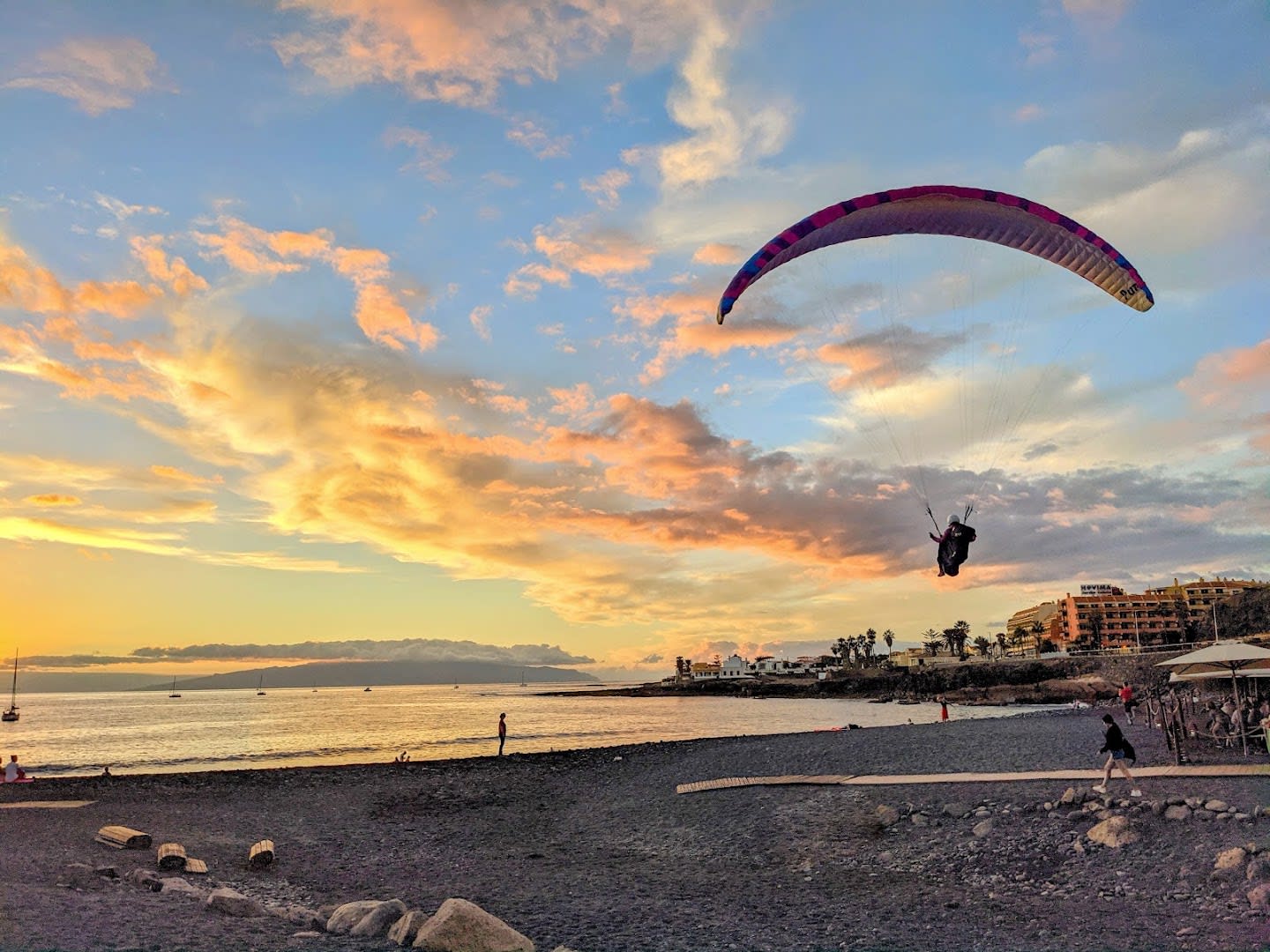Paraholic Tenerife Paragliding photo 2