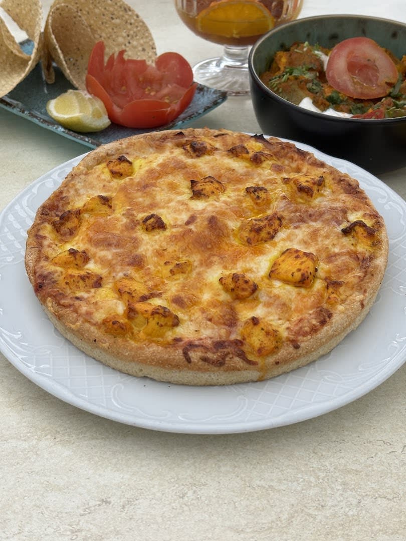 Roys Pizza & Indian Restaurant photo 3