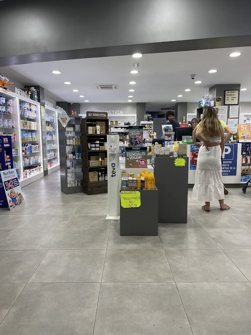 Farmacia Torviscas photo 3