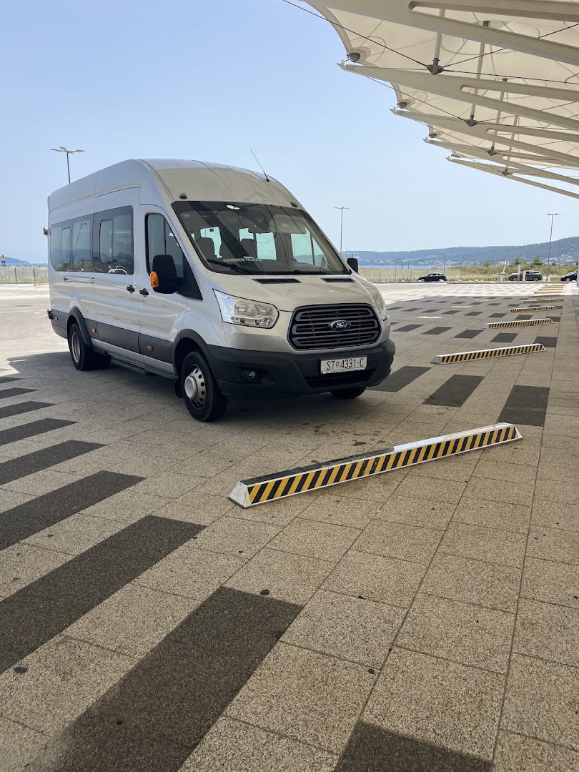 Airport Split Transfers photo 3
